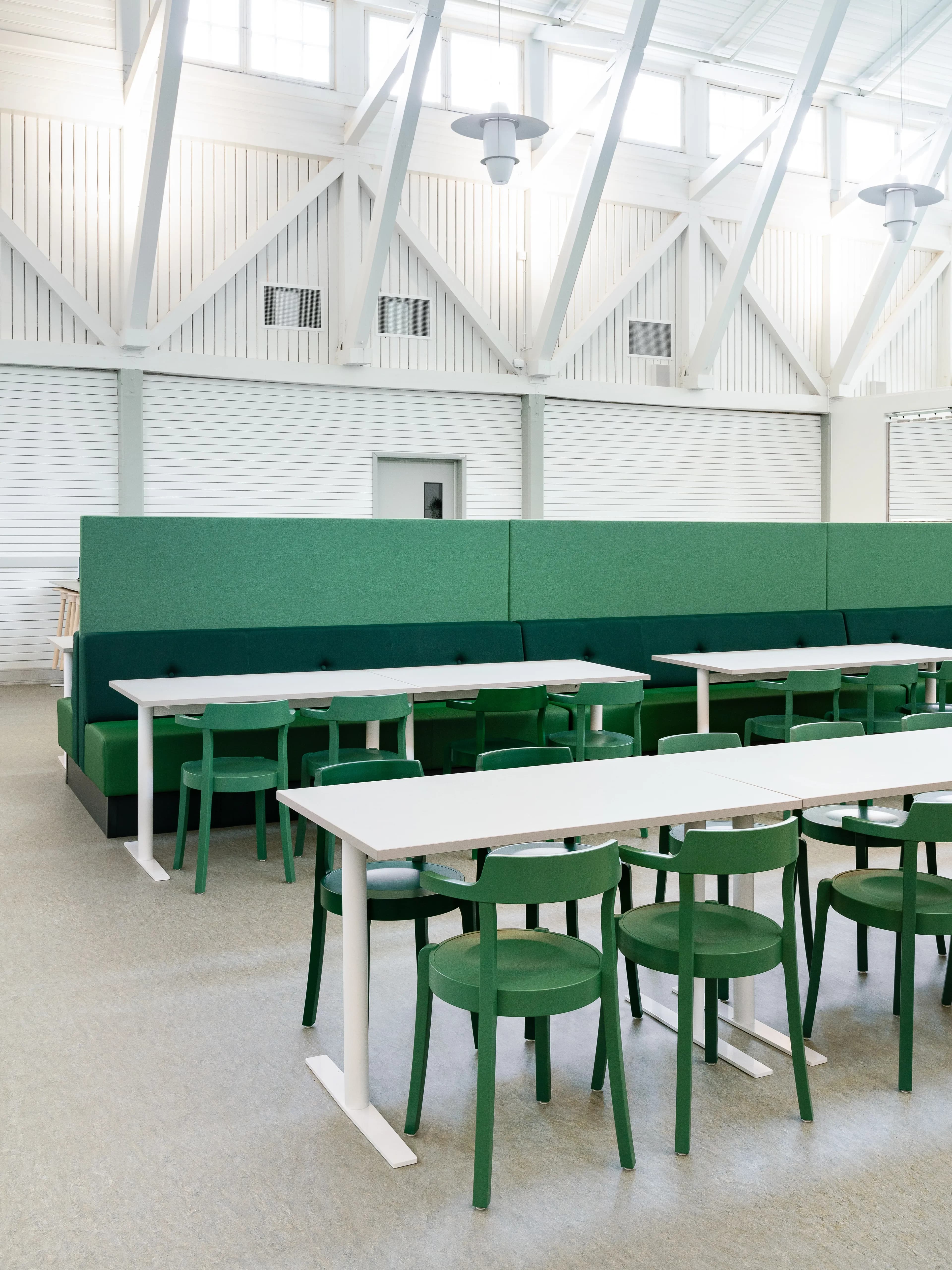 Image of the canteen at Lundellska Upper Secondary School in Uppsala.