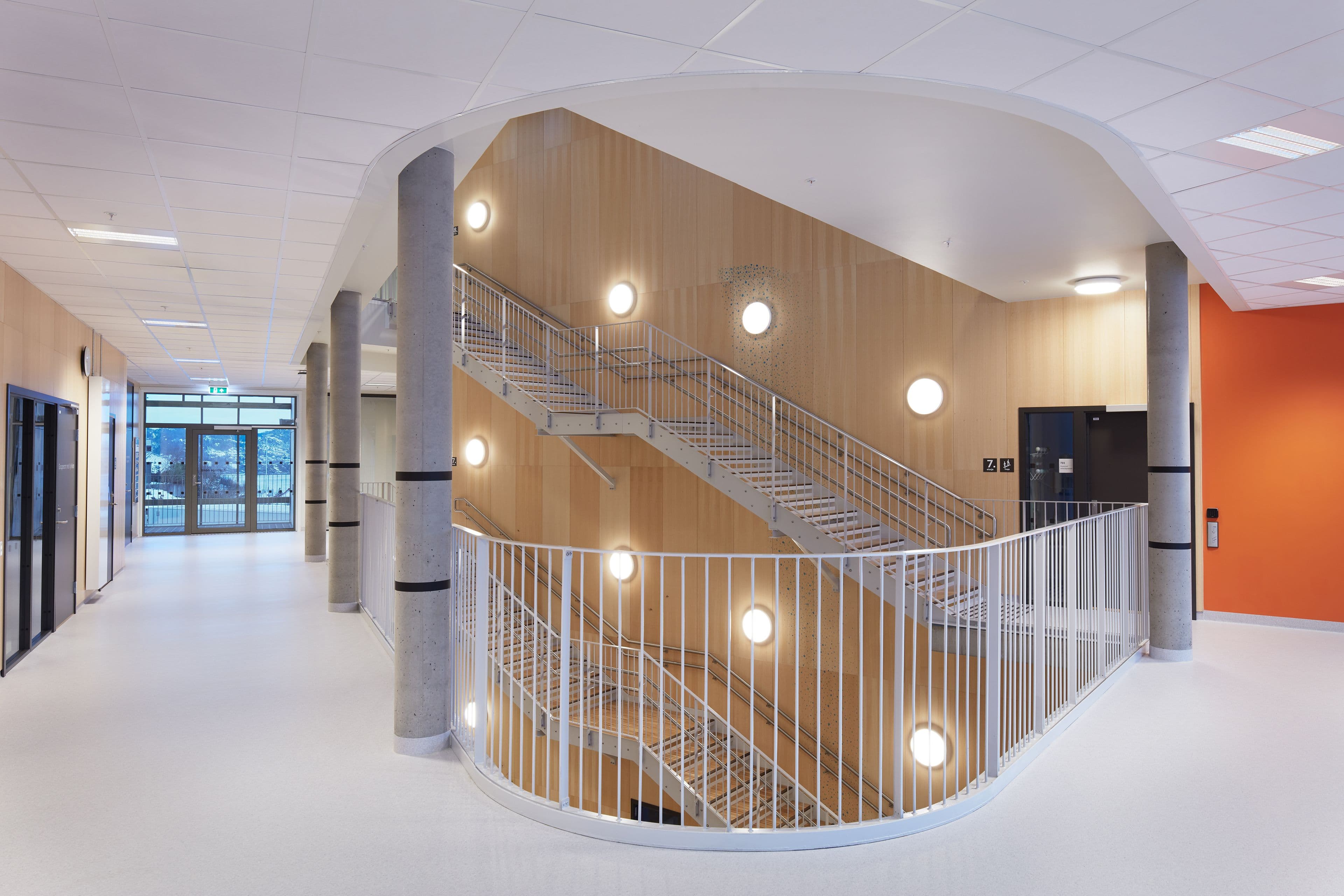Image from a hallway at Holen School in Bergen